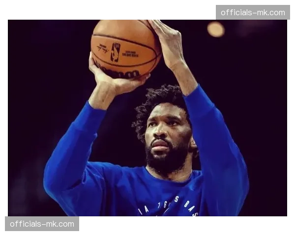 恩比德阑尾炎手术恢复时间评估，对76人季后赛前景的关键影响